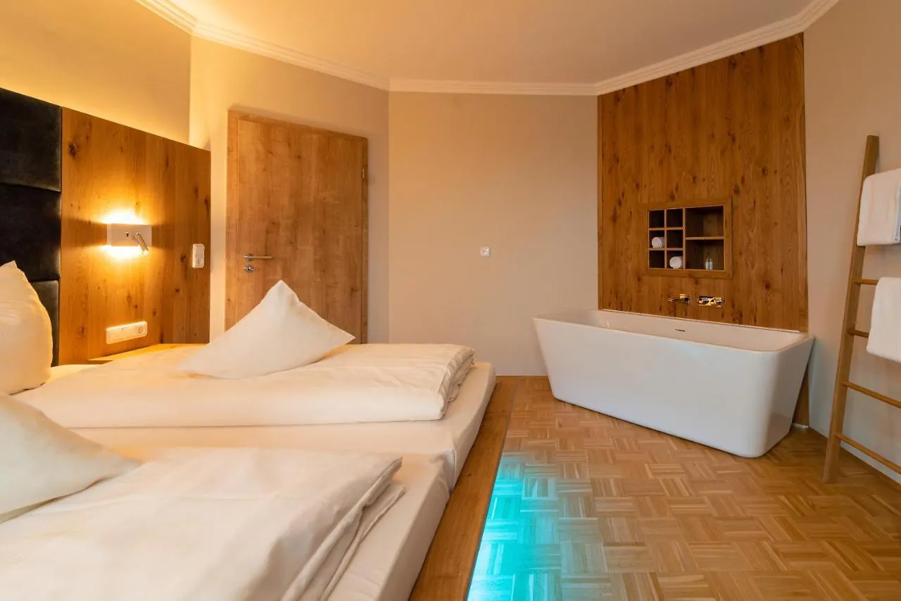 ****  Hotel & Gasthof Richard Held Regensburg Germany